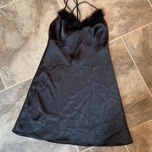 Small Cruz satin black nighty